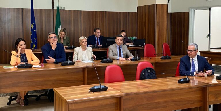 I nuovi assessori in Aula, Nargi: “Non sarà un esecutivo balneare”