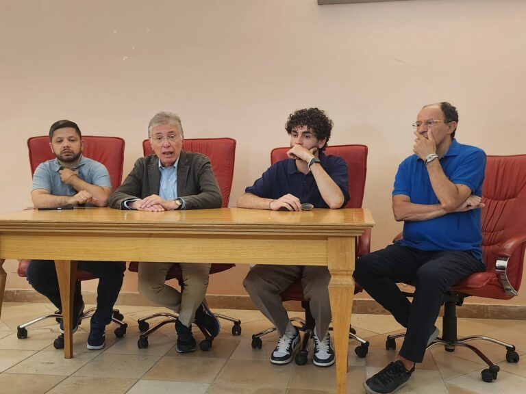 Video/”Per Avellino” ci riprova: basta civismo confuso, risposta politica alla crisi della città