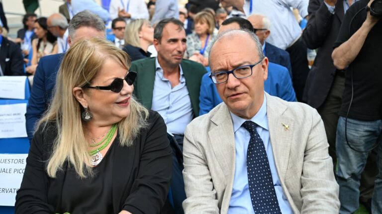 Pietradefusi celebra la legalità: scuola intitolata a Piersanti Mattarella con il Ministro Giuseppe Valditara