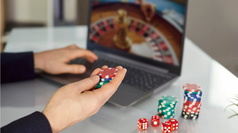 La battaglia tra i casinò tradizionali italiani e le piattaforme di gioco online