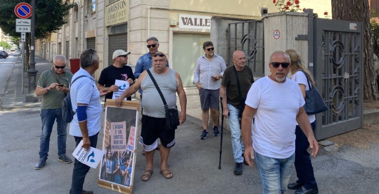 “Assemblea Alto Calore: il teatrino della vergogna”. La nota di Uniamoci per l’Acqua