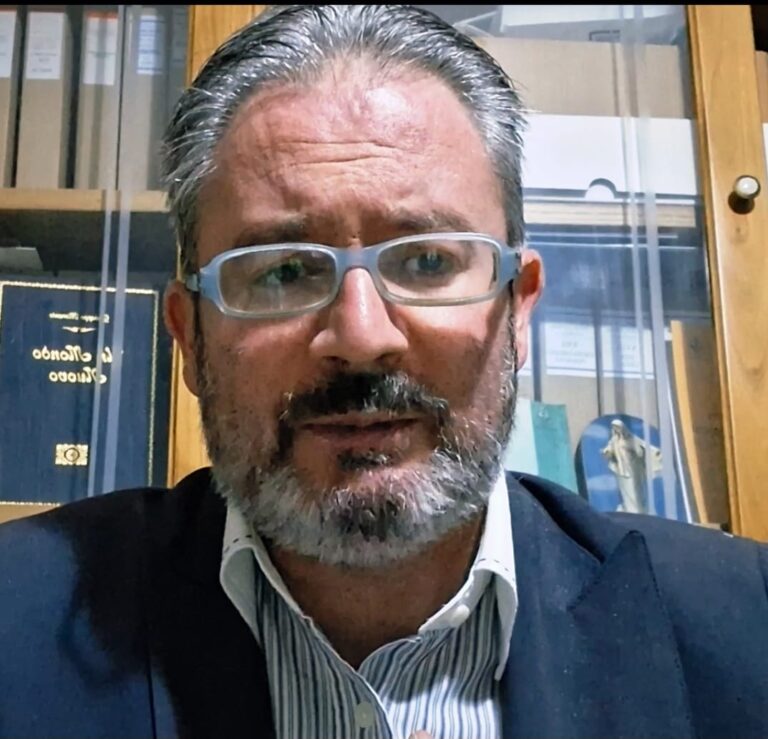 Grossi: “Ordinanza Sindaco Moschiano è ictu oculi illegittima e incostituzionale”