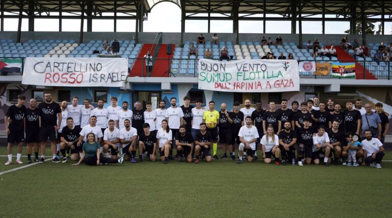 Novanta minuti in campo per la Palestina: basta genocidio a Gaza