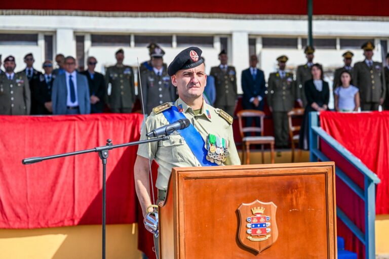 Il colonnello Bianchi alla guida della Scuola di Commissariato dell’ Esercito