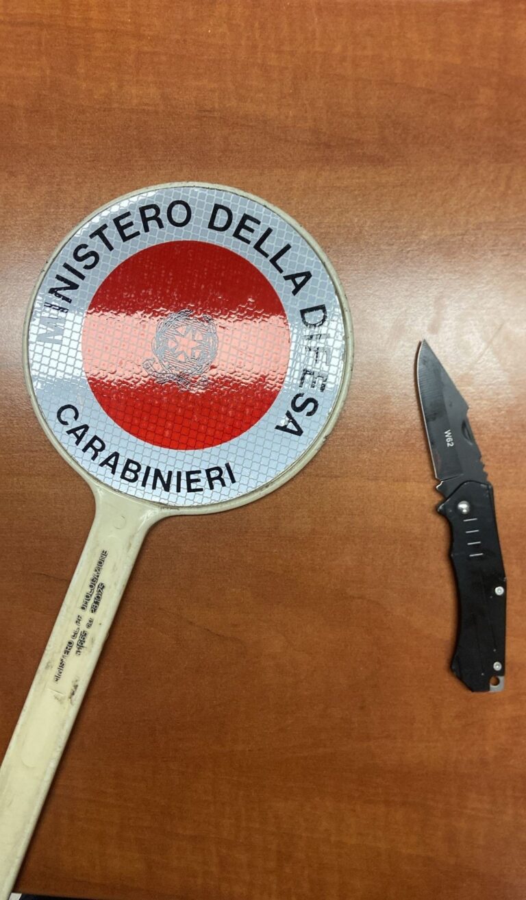 Lite tra colleghi degenera in un’aggressione con il coltello