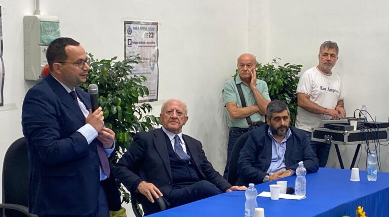 FOTO/ De Luca a Serino. Pelosi: “Rapporto proficuo con Regione, ora si chiuda partita sui ristori”