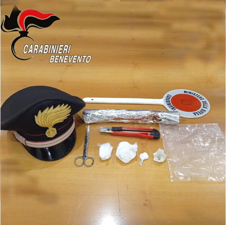 Blitz antidroga dei Carabinieri: arrestato un 37enne