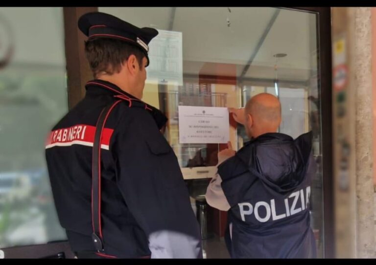 Montoro, Polizia e Carabinieri: sospesa un’attività commerciale ex art. 100 del T.U.L.P.S.