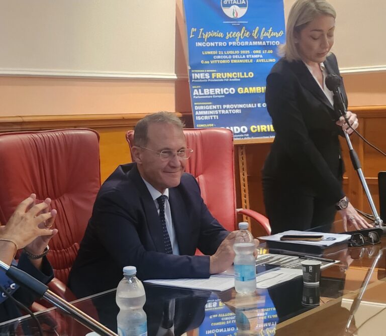 Regionali, centrodestra pronto ad ufficializzare la candidatura di Edmondo Cirielli