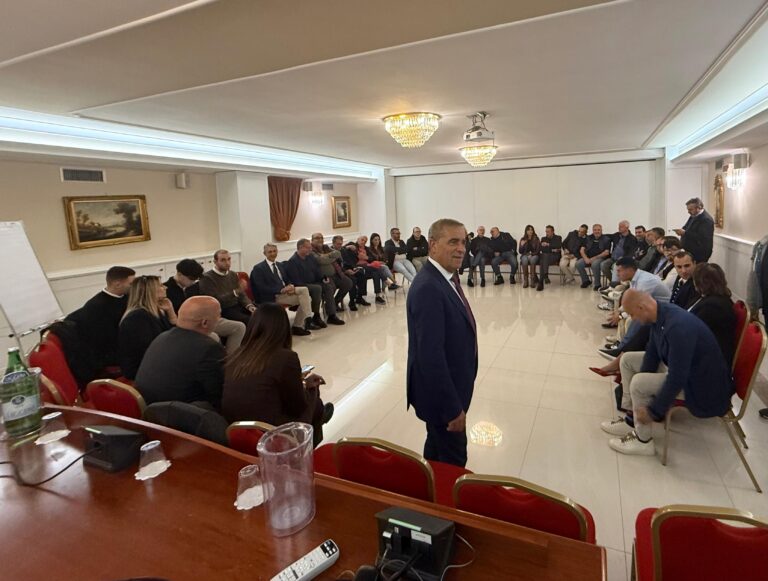 Forza Italia, ad Avellino il direttivo provinciale riunisce sindaci e amministratori