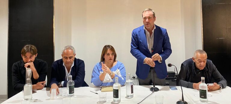 “Festa e Petitto con Cirielli? Ha ragione Martusciello: Centrodestra è la discarica del Centrosinistra”