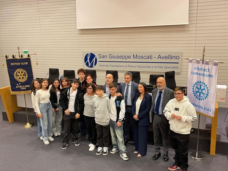 L’Interact Club Avellino dona strumenti diagnostici alla Pediatria del Moscati