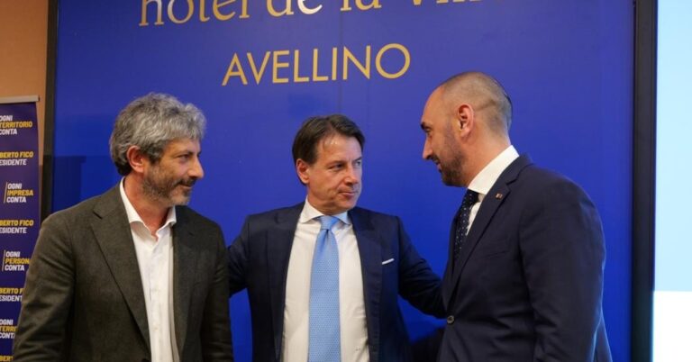 Flash – Regionali, Roberto Fico verso una larga vittoria