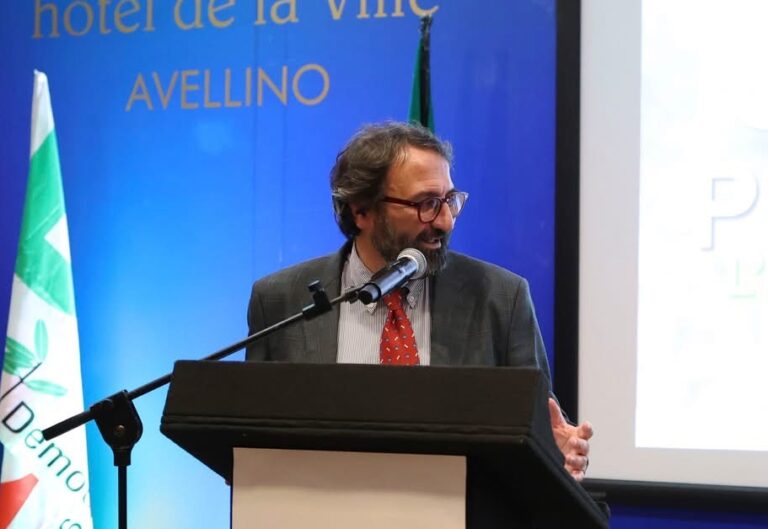 Liberiamo Avellino: la lista di professionisti, imprenditori e cittadini  pronta a sostenere Nello Pizza
