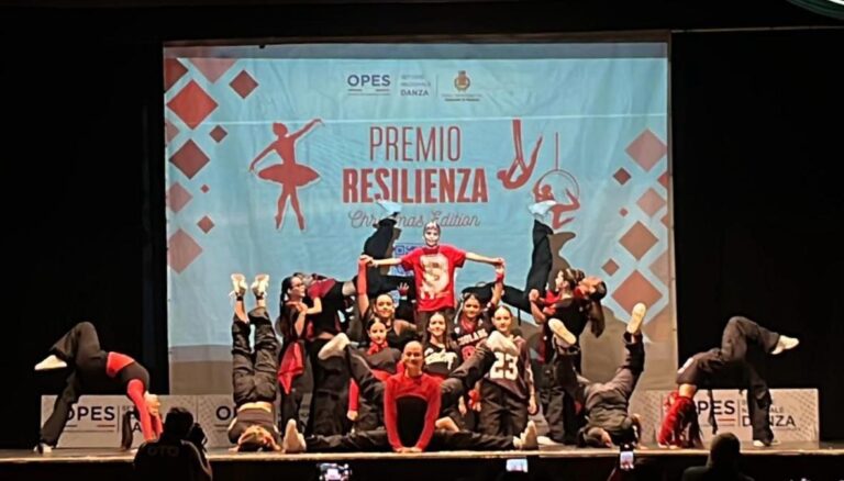 Loreto Academy trionfa a Pagani: primo posto nell’Urban Street Dance alla Resilienza Christmas Edition