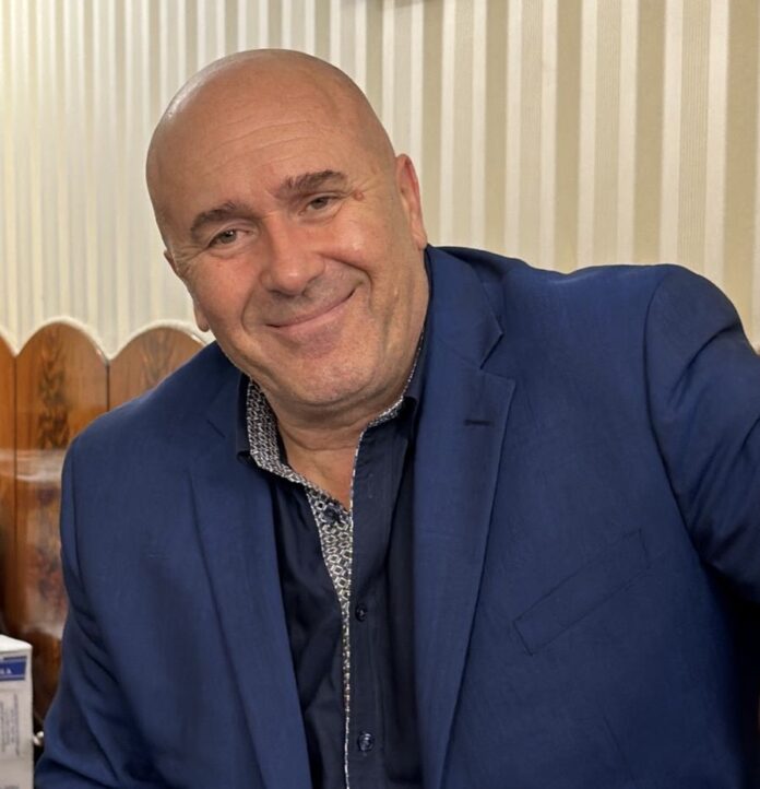 fdc9f7be-e635-4e2e-89ff-13466fb3468e