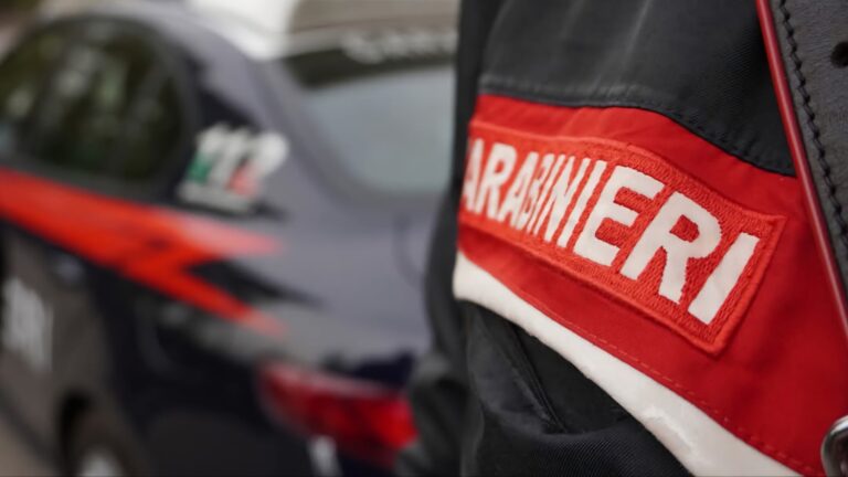Lotta ad armi e droga: i Carabinieri arrestano un 50enne