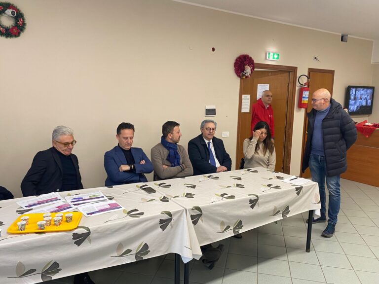 Povertà, i dati allarmanti della Campania: “Ad Avellino età media di 46 anni e aumento dei Neet”