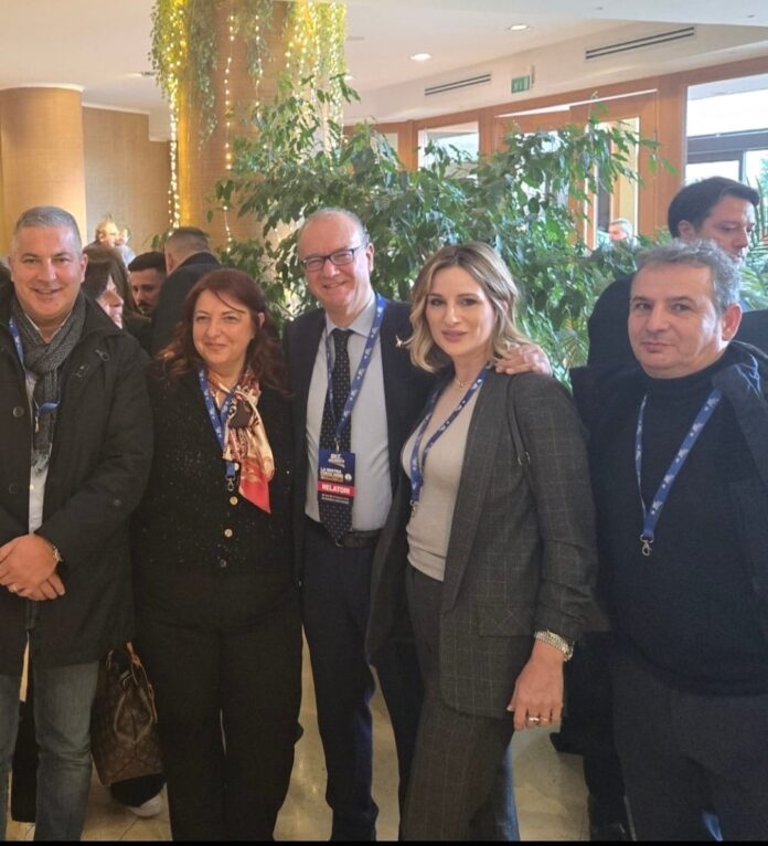 1d0eab66-7a36-4864-8e22-25e3428e1753