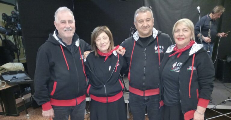 La tradizione che si muove: la tarantella montemaranese arriva a Bologna