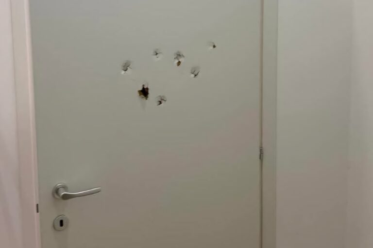 Lauro, vandalizzati i bagni pubblici nel centro del paese: atto di profonda inciviltà