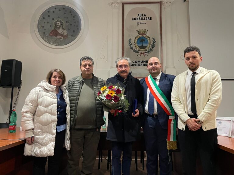 Montefredane, targa di riconoscimento al dottor Carmine Aquino e benvenuto ai nuovi nati del 2025