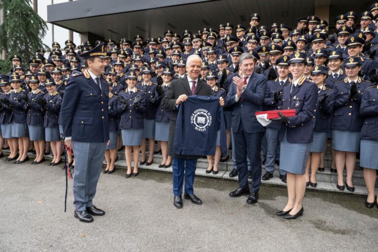 Quattro irpini tra i nuovi commissari di Polizia: Piantedosi inaugura l’anno accademico