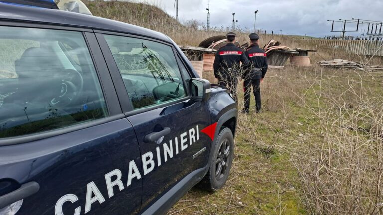 Bisaccia, incendio doloso: Carabinieri denunciano uomo per rogo di materiale di proprietà di una ditta