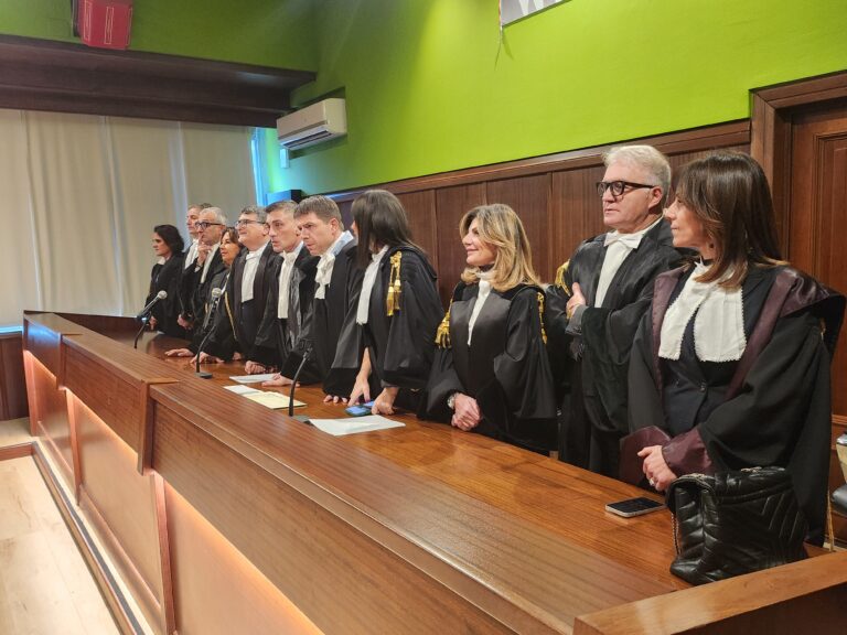 Tribunale, nell’Aula Livatino il giuramento dei nuovi avvocati