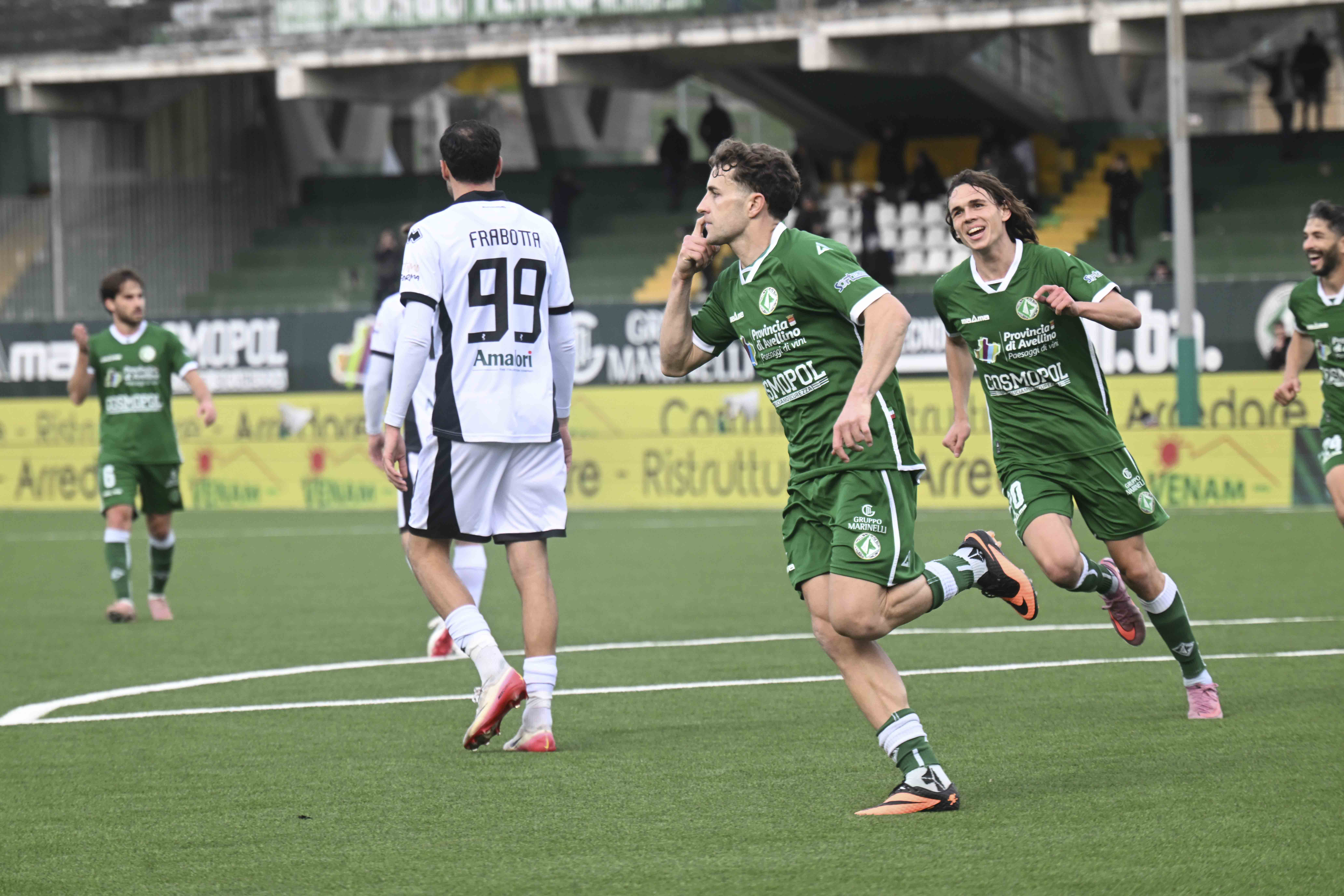 Biasci illude l’Avellino ma il Monza vince in rimonta 2 a 1