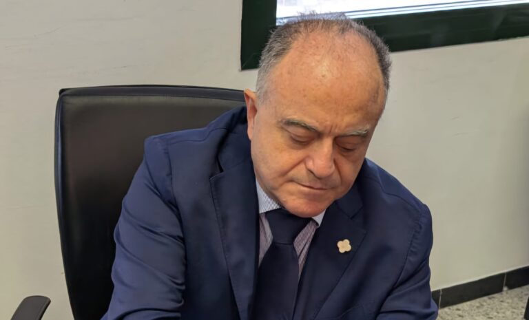 Gratteri replica con i numeri della Procura alle “continue diffamazioni da quando parlo del referendum”