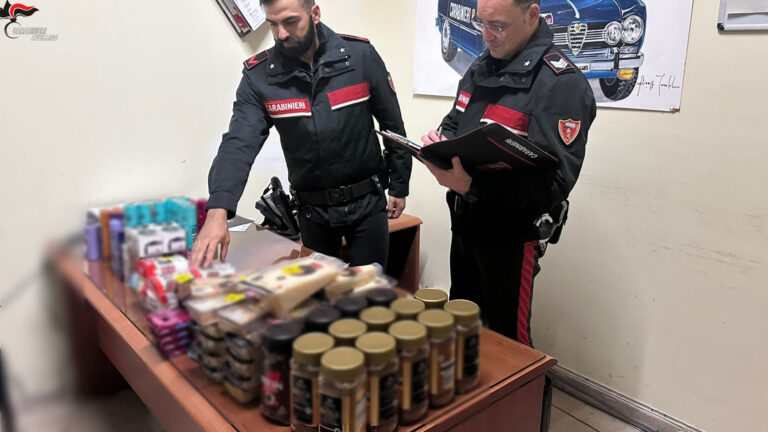 Atripalda, furto all’interno di un supermercato: coppia denunciata dai Carabinieri
