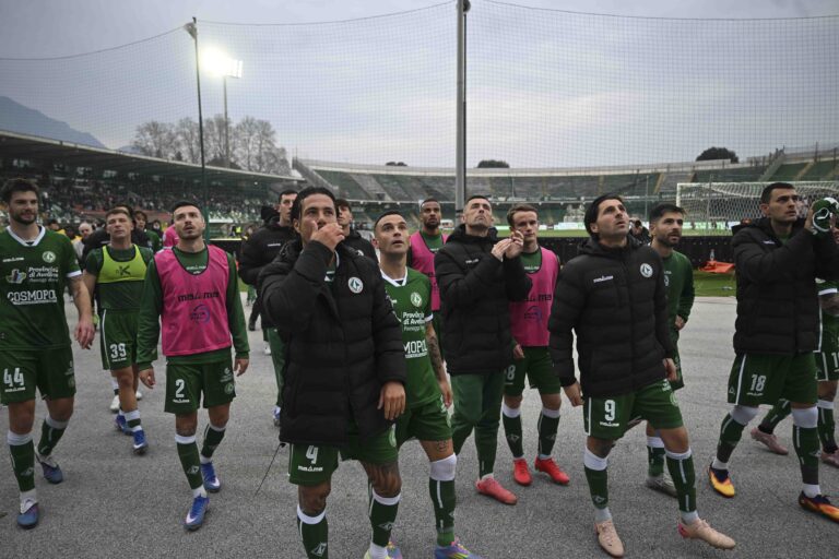 Avellino, non basta Biasci.  Sconfitta a Marassi: 2 a 1 per la Sampdoria