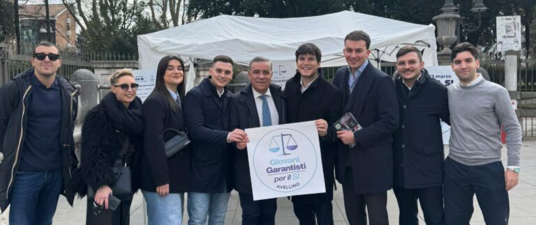 Referendum, gazebo dei Giovani Garantisti per il Si’ per sostenere le ragioni del voto