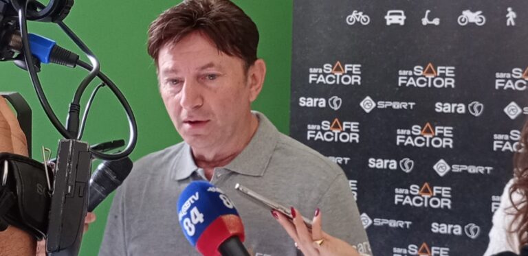 Il pilota Andrea Montermini incontra gli studenti dell’istituto Aeclanum di Mirabella