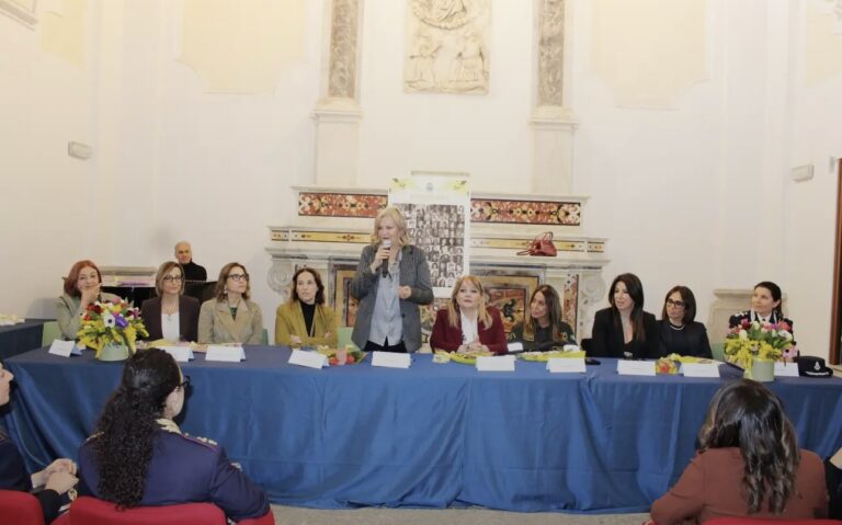 Irpinia e il “chiaroscuro rosa”: sindache all’8,47%, ma le istituzioni sono guidate dalla leadership femminile