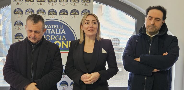 Giustizia, Delmastro ad Avellino: “Con il sorteggio liberiamo i magistrati dalle correnti”