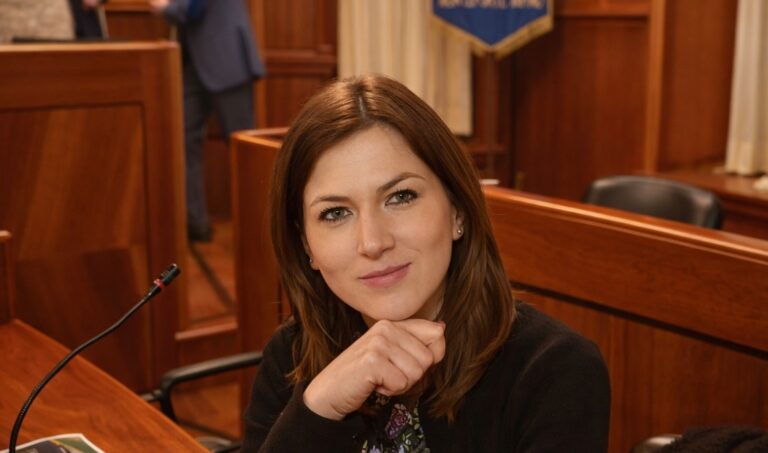 Stalli rosa, Cilio avverte: “Senza controlli il regolamento rischia di restare inefficace”