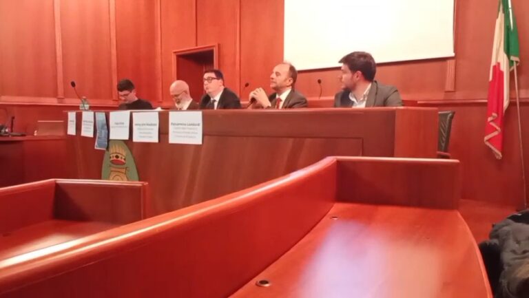 Referendum, il pm antimafia Woodcock:  la Riforma triplichera’ soltanto le spese