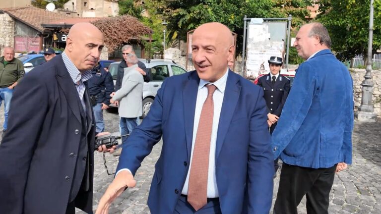 Violenza contro le donne, il Questore firma 18 ammonimenti in un mese