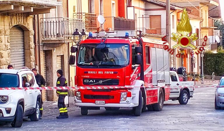 Vigili del Fuoco: intervento a Vallata per esplosione presso sportello bancomat