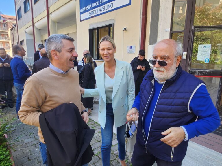 “Sceglie Avellino”, ecco i candidati  della civica a sostegno di Laura Nargi