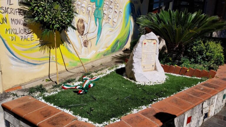 Calitri, vandalizzata la corona della costituenda sezione dell’ANPI