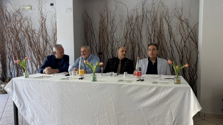 Confesercenti, Marinelli riconfermato alla guida all’unanimita’