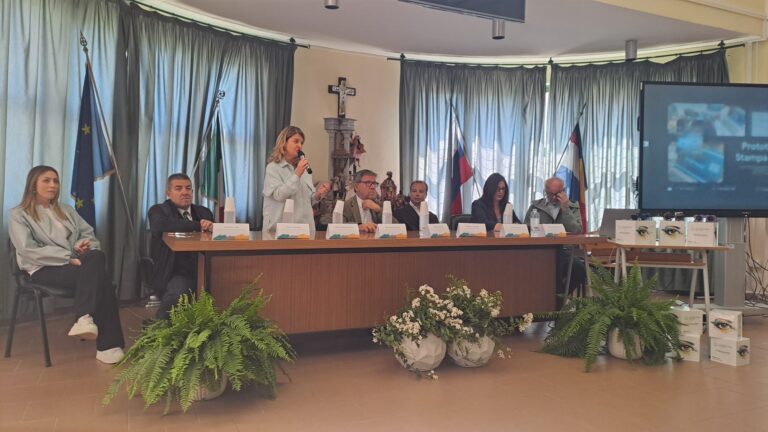 Grottaminarda e “Visioni Creative”: quattro montature in produzione dal percorso di formazione scuola–lavoro