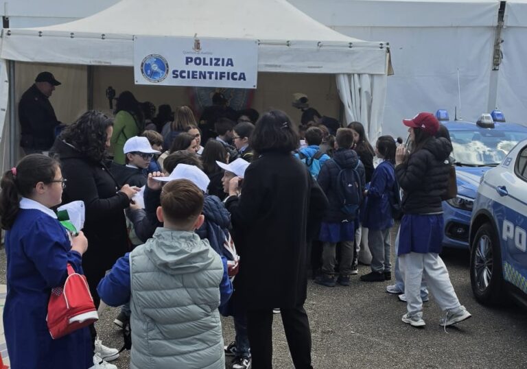 Venticano, alla 47ª Fiera Campionaria la Polizia di Stato incontra cittadini e studenti