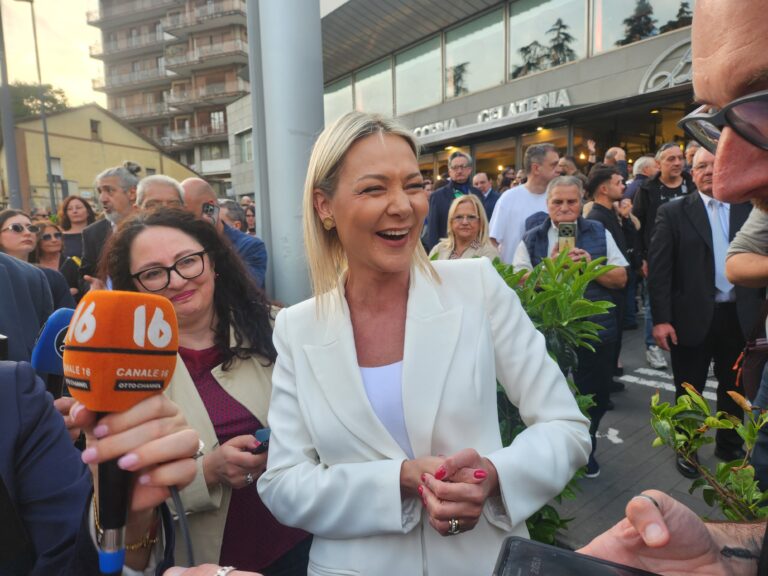 Laura Nargi al Viva Hotel: “Una scelta civica per cambiare metodo e restituire fiducia alla città”