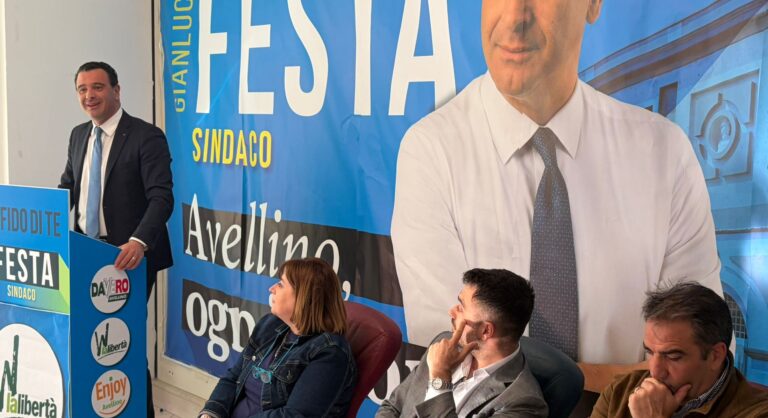 VIDEO/ Festa ritrova la verve: “Pizza? Il Signore dei Tranelli. Altro che campo largo, è un campo disunito”