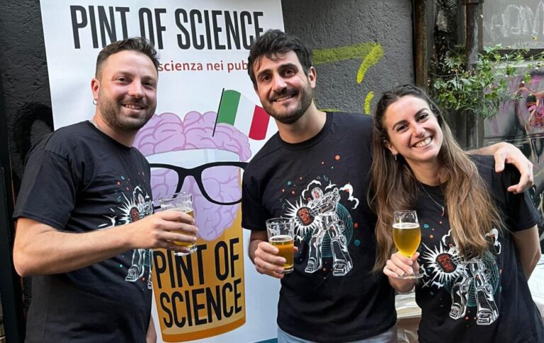Scienza alla spina: dal 18 al 20 maggio Pint of Science torna ad Avellino