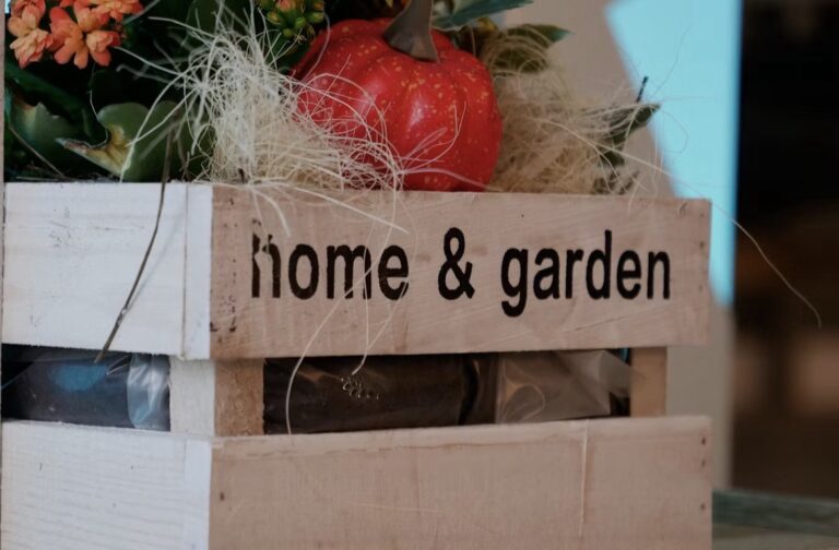 Casa e giardino: come prepararsi all’estate evitando spese inutili